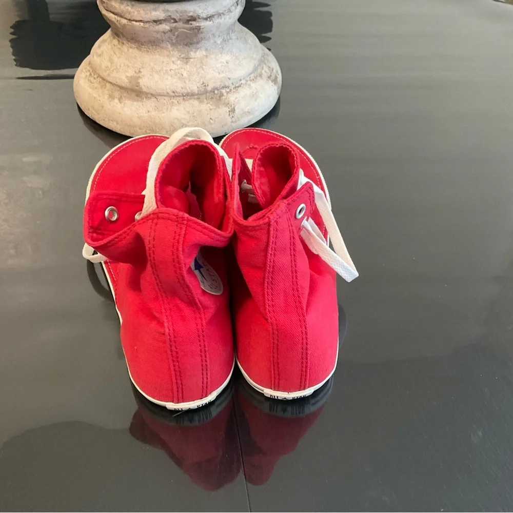 Converse Sandals - Picture 6 of 11